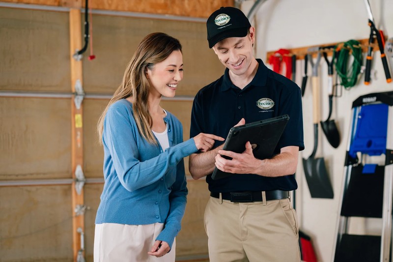 Expert Garage Door Repair Technicians Serving Westland