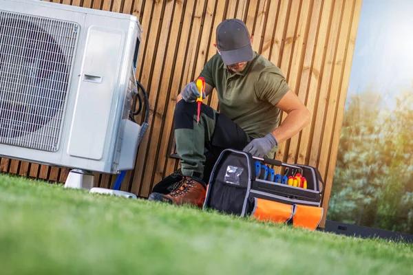 Trusted air conditioning repair for commercial buildings