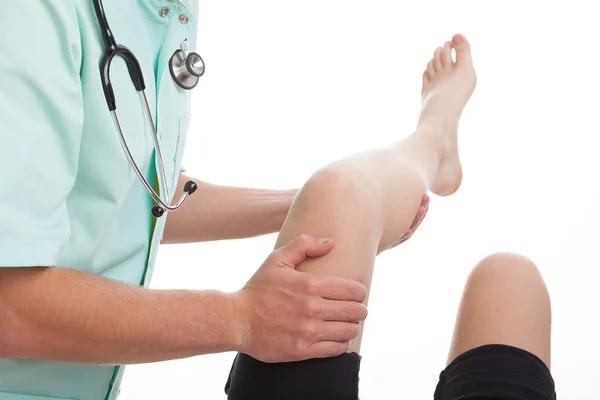 Houston knee doctor specializing in modern knee repair techniques