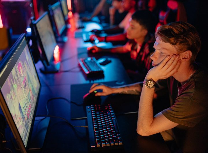 Comprehensive Guide Covering Apex Cheat Usage